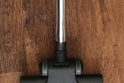 What Is the Best Automatic Vacuum for Easy, Stress-Free Cleaning?