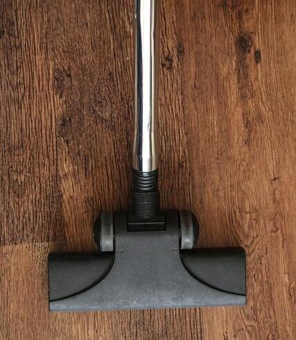 What Is the Best Automatic Vacuum for Easy, Stress-Free Cleaning?